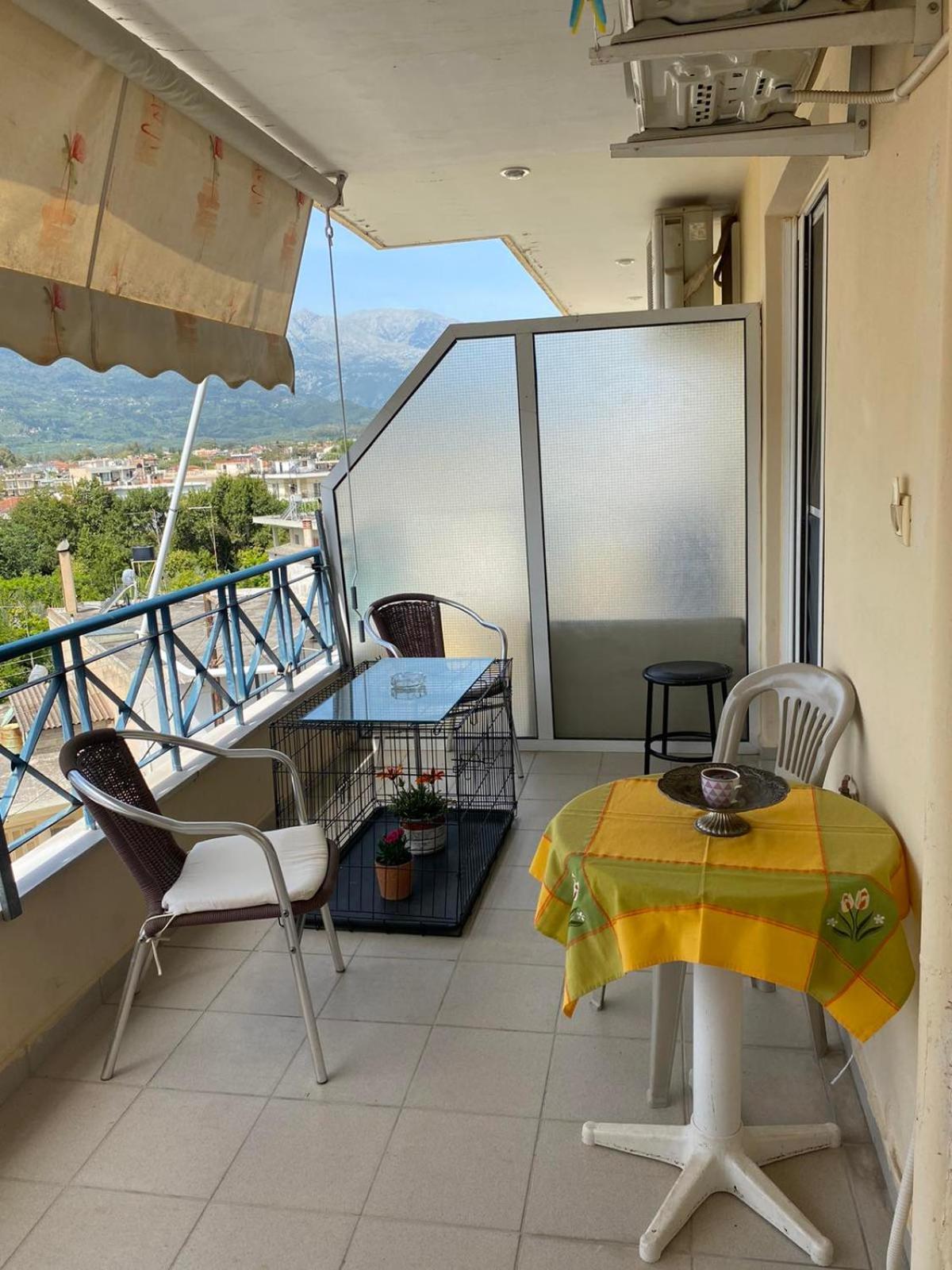 Central Location! Spacious 2 Bdrm With Balcony Sparta Ngoại thất bức ảnh